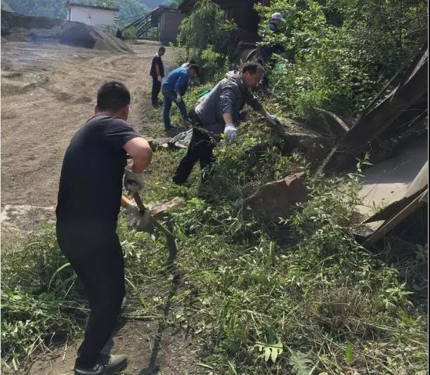 大西溝礦業(yè)公司加強現(xiàn)場整治建設(shè)美麗礦山